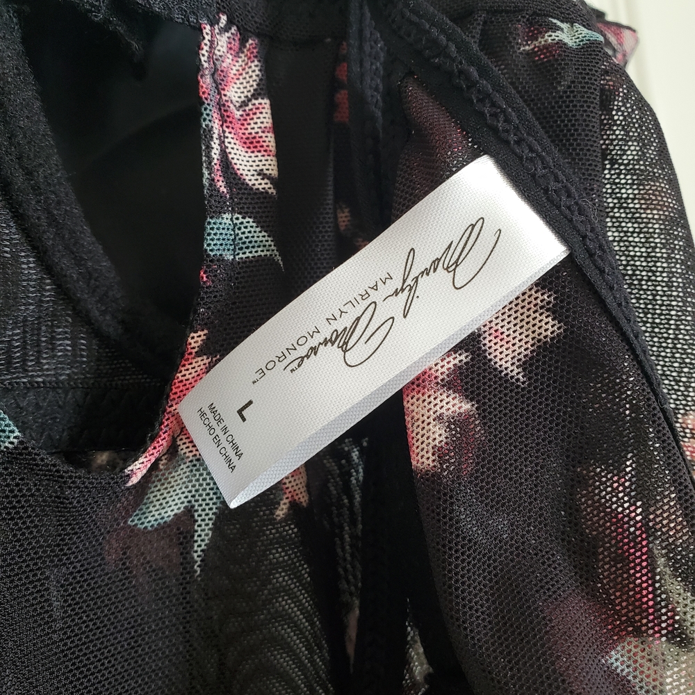2/$40☀️ Black Floral Babydoll Lingerie - Marilyn Monroe - L - Picture 7 of 9